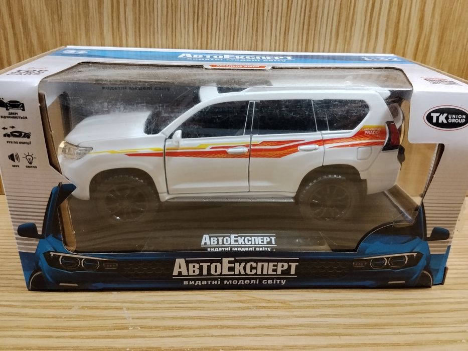 Модель Toyota Land cruiser Prado 1:32 автоэксперт металл свет звук ине