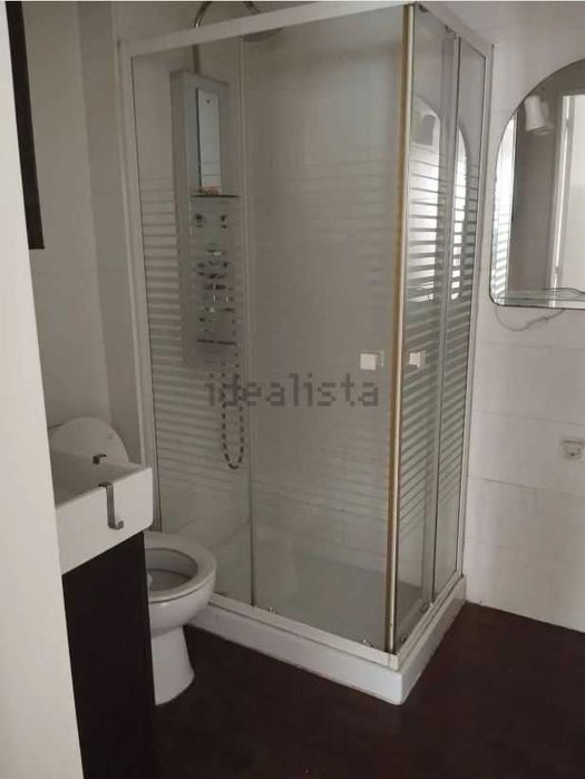 Arrendamento de Apartamento T1 na rua João Luís Ricardo, 76