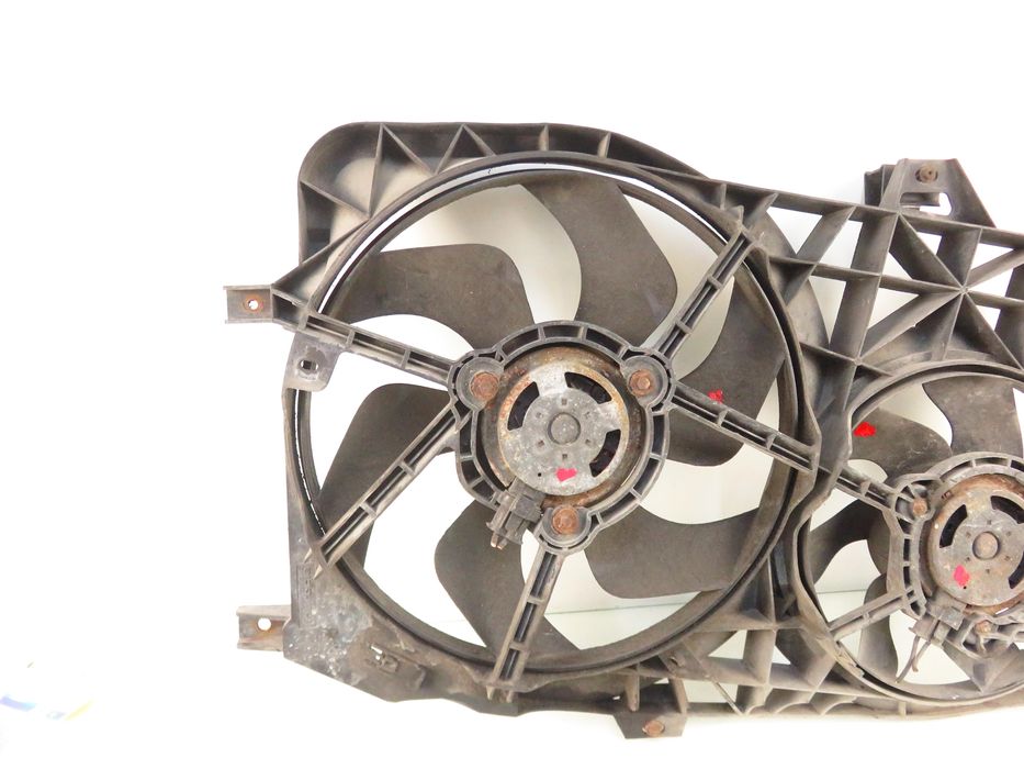 Wentylator Chłodnicy Opel Vivaro A 2.5 Dti