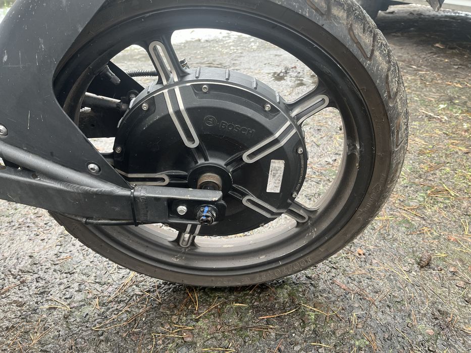 Електромотоцикл Super soco