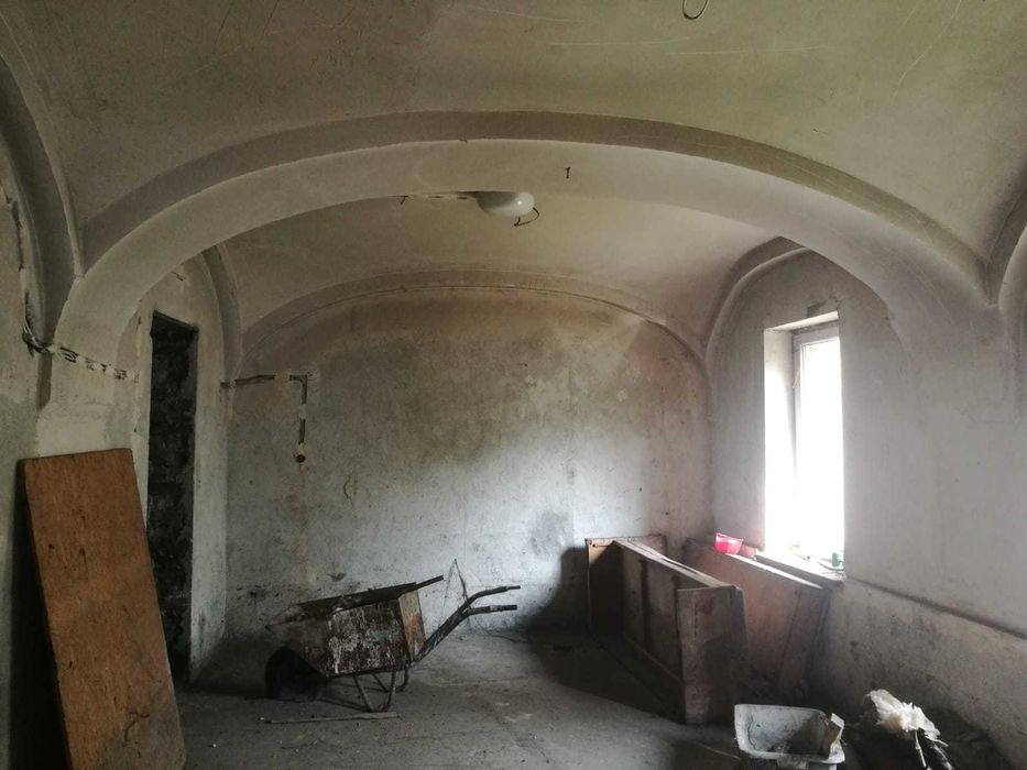 Kamienica Żary do remontu, 10 mieszkań