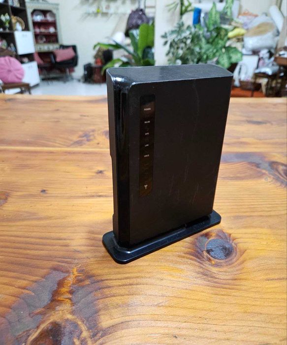 Router Huawei LTE CPE E5172 - Internet 4G Rápida e Fiável!