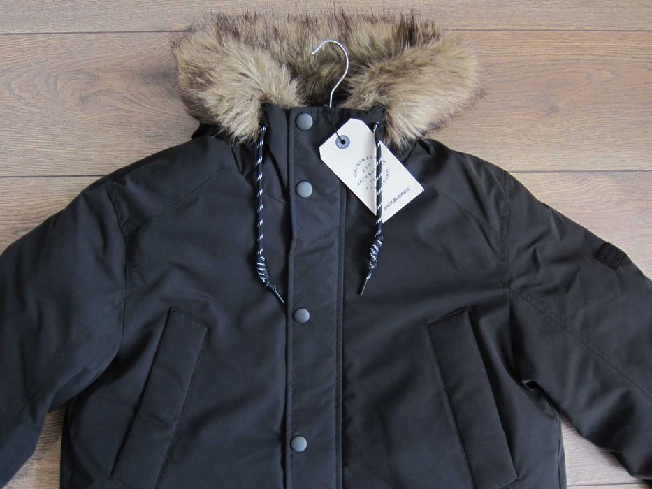 Парка куртка зимняя мужская  Jack and Jones, новая, водоотталкивающая