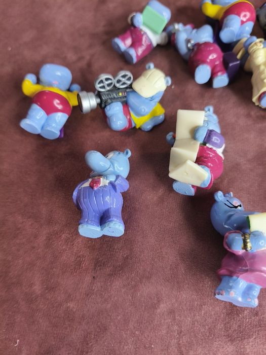 Stare figurki Kinder niespodzianka hipopotamy 136