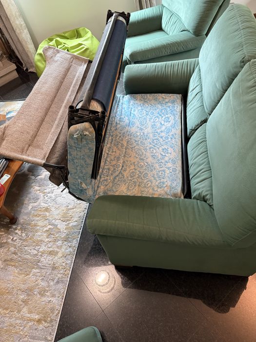 Conjunto Sofá cama 2 lugares + Sofá individual - Pele Sintética verde