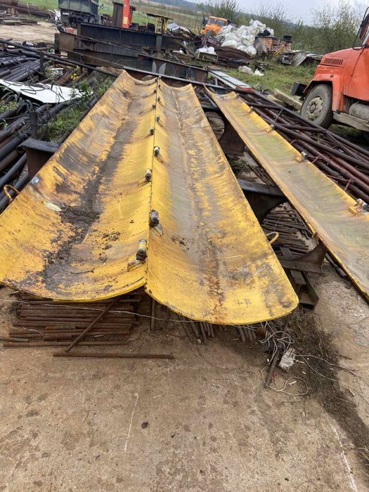 Проються металеві листи