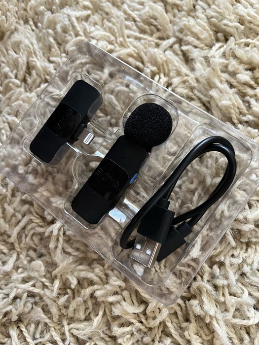 Петличний мікрофон Boya BY-V1