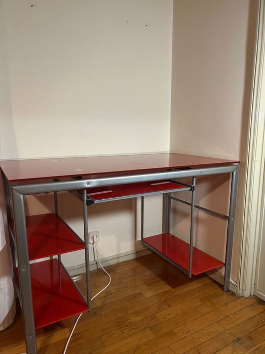 Secretaria de vidro temperado
