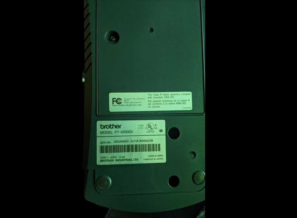 Принтер этикеток Brother PT-9200DX + Преобразователь 220В на 110В