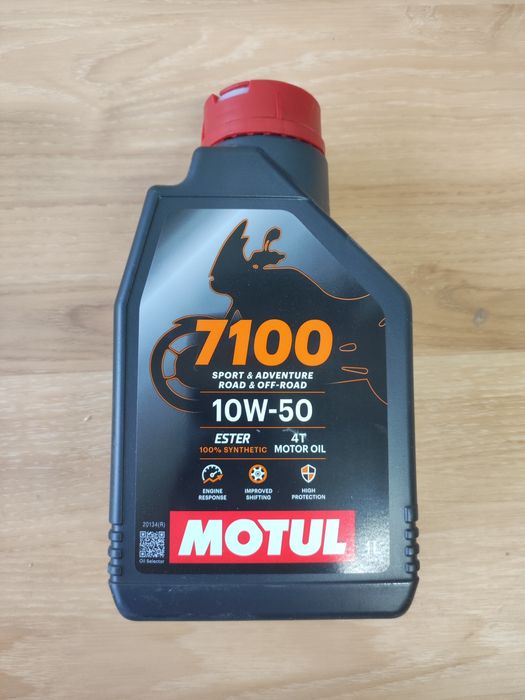 Óleo Motul 7100 10w50 1L