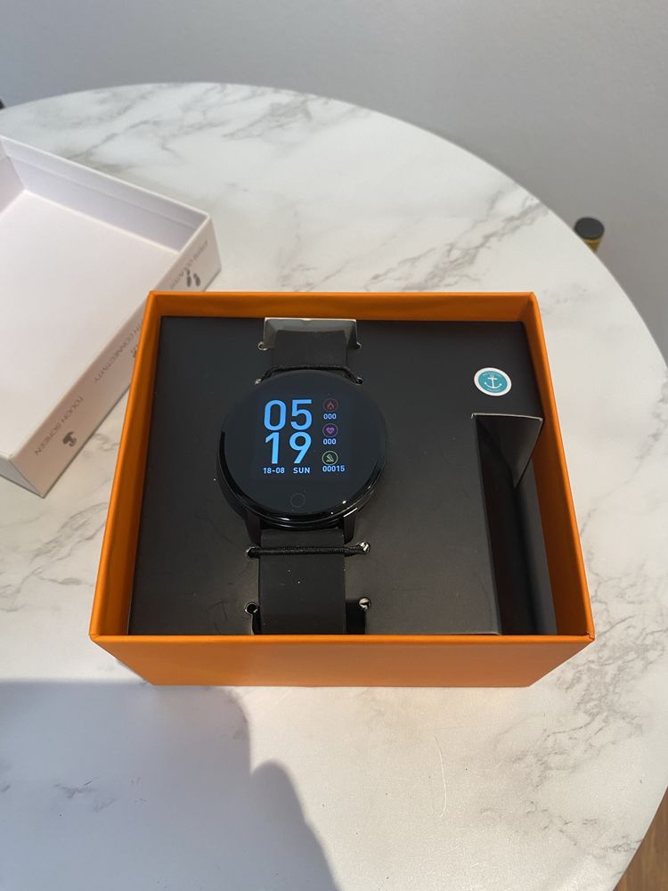 Smartwatche Avon Smart V2 Zegarek Damski Licznik Kroków Bluetooth