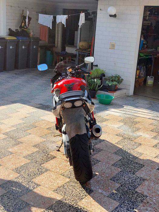 Yamaha YZF R-6  2002