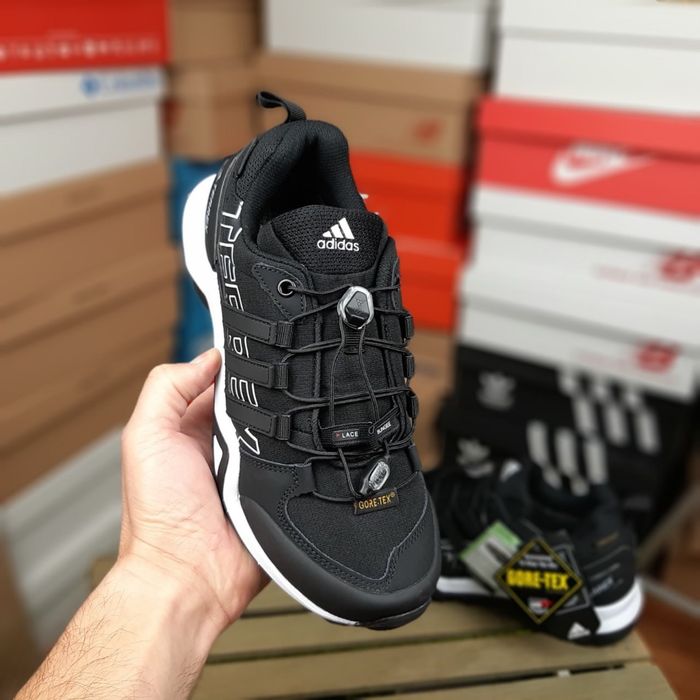 Зимові кросівки Adidas Terrex Gore-tex