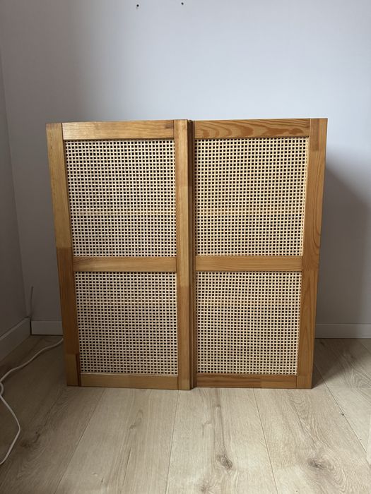 Szafka boho ikea Ivar rattanowe drzwi