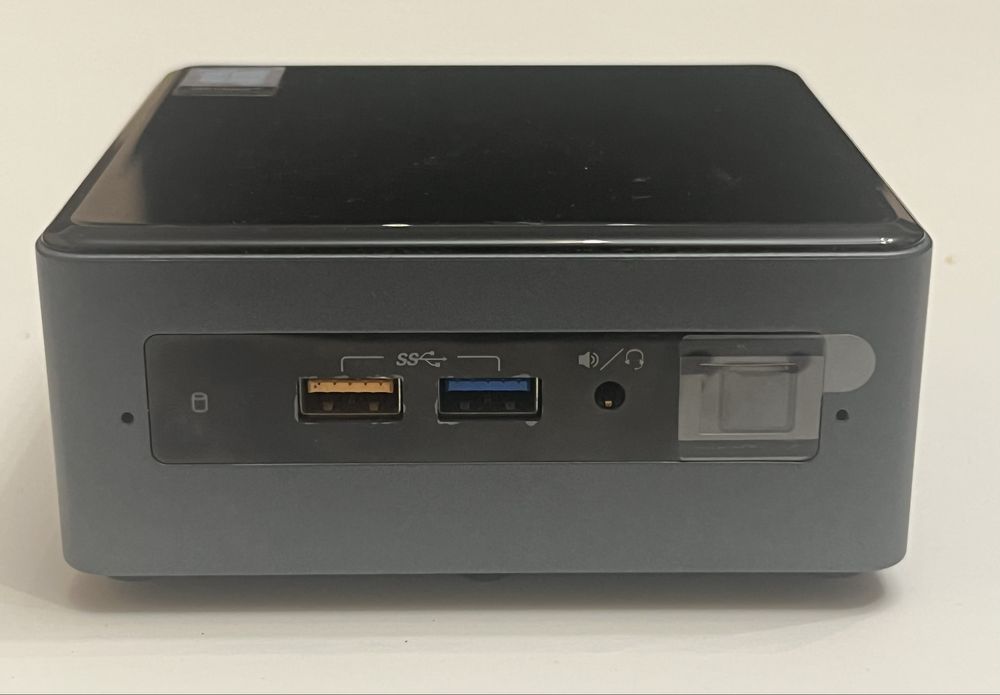 Mini pc Intel NUC7JY