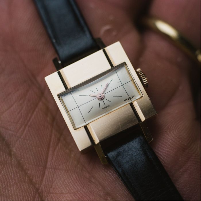 Relogio Universal Geneve Polerouter em Ouro 18k - NOS - Circa 1960