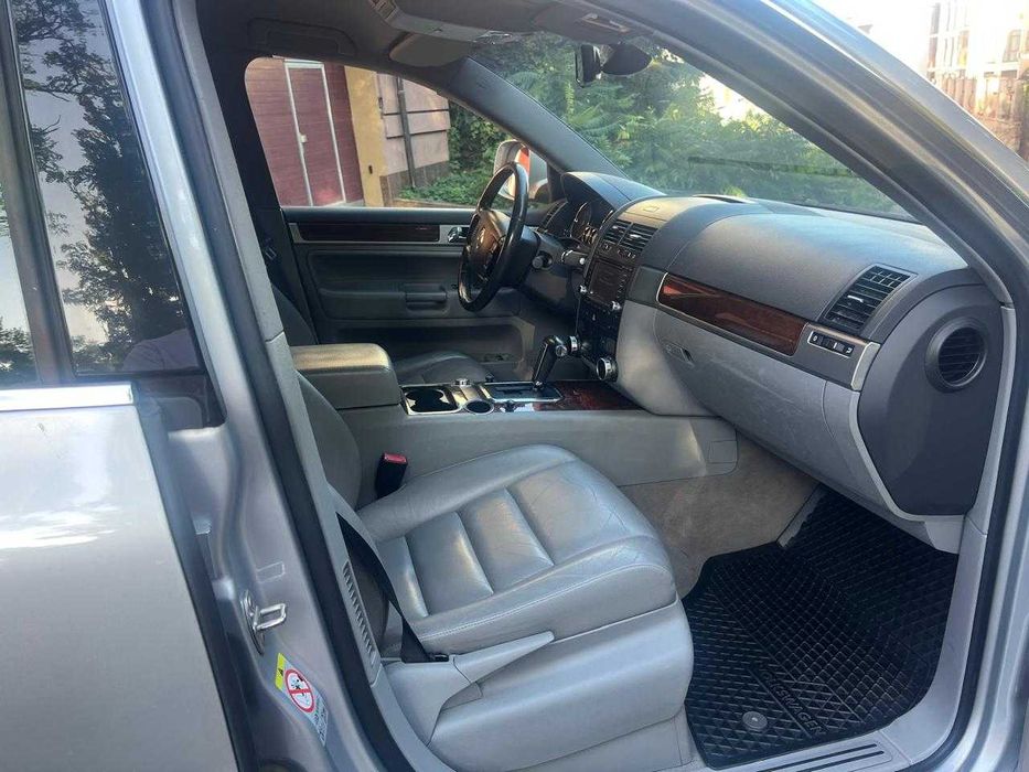 Volkswagen Touareg Facelift 2007 рік в Україні!