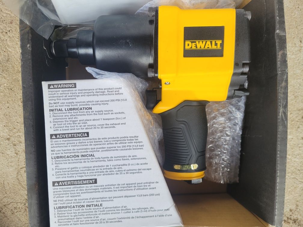 Klucz udarowy DeWalt 3/4 cala NOWY