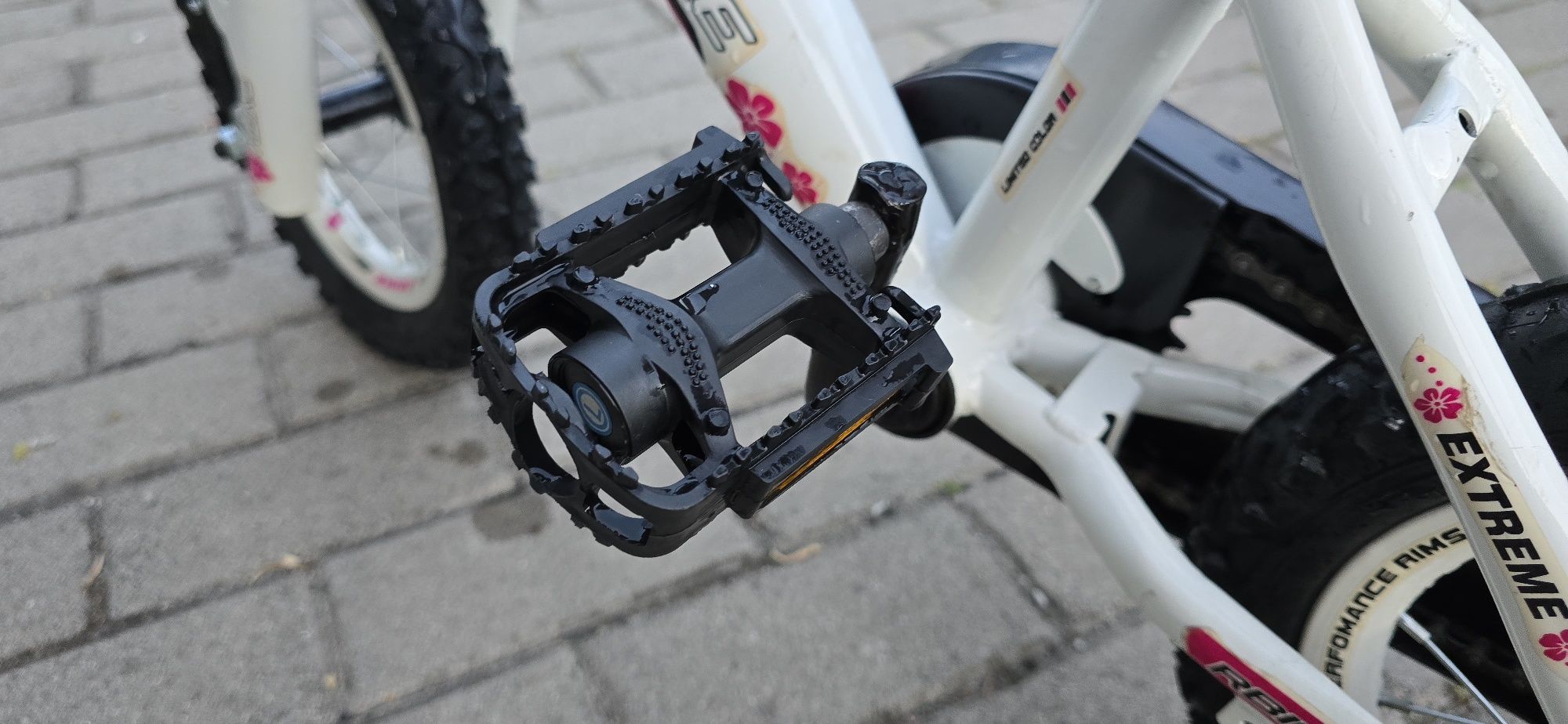 Rower dziecięcy BMX Rbike 12'.