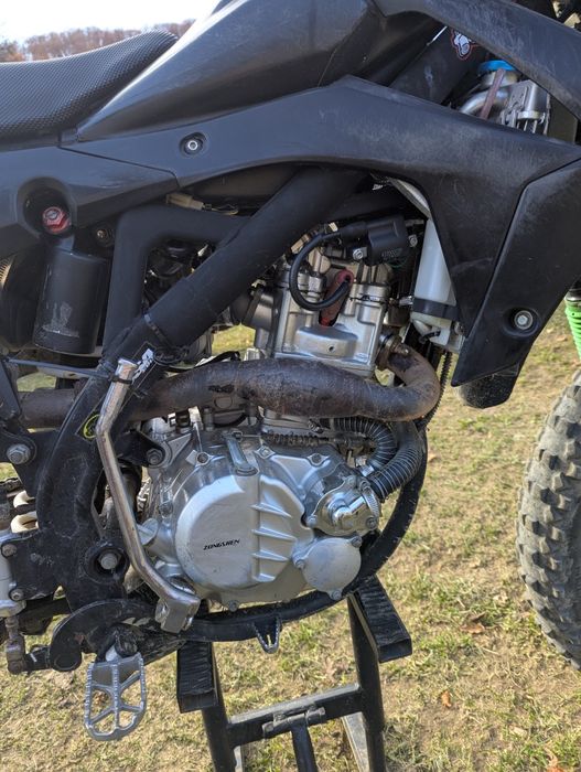 Продам мотоцикл.Exdrive crf 300