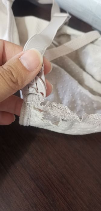 Sutiãs de Amamentação Medela & Bravado