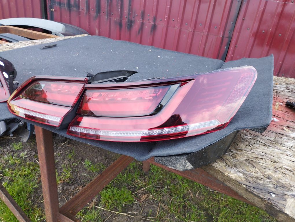 Lampy tył VW Arteon komplet super stan