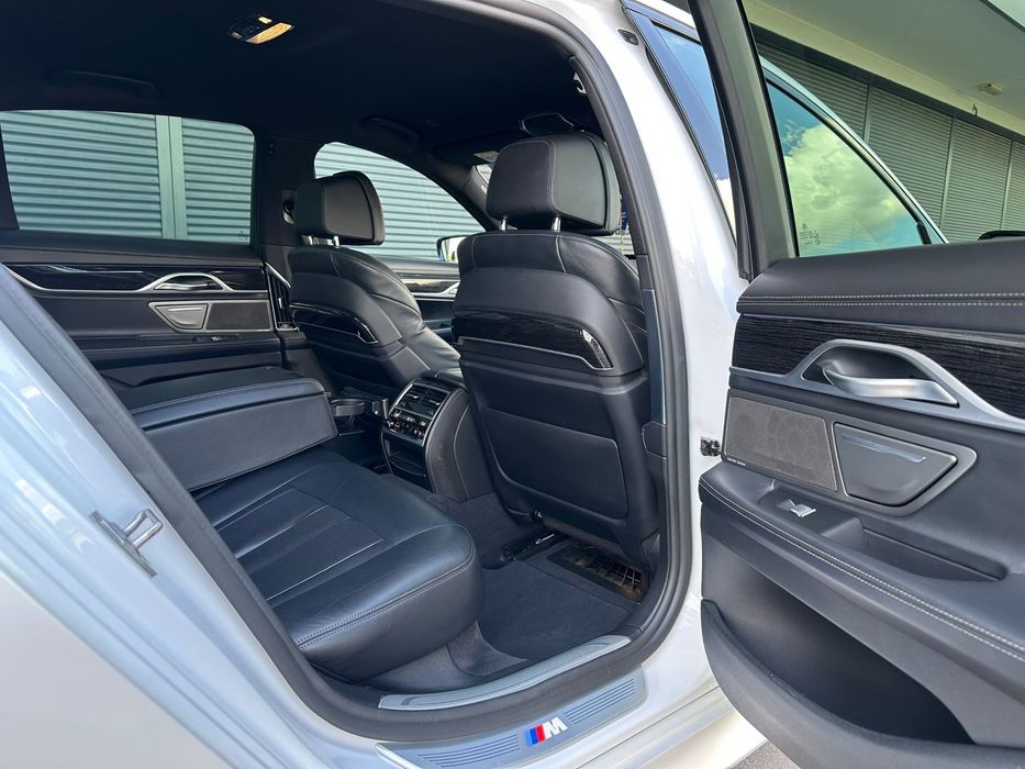 Bmw 730D MSport Lift 2020 CarbonCore PERŁA Niski Przebieg Ładny Anglik
