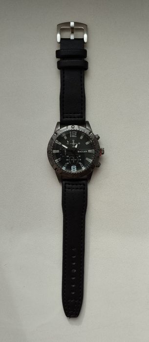 Продам годинник кварцовий Raglan