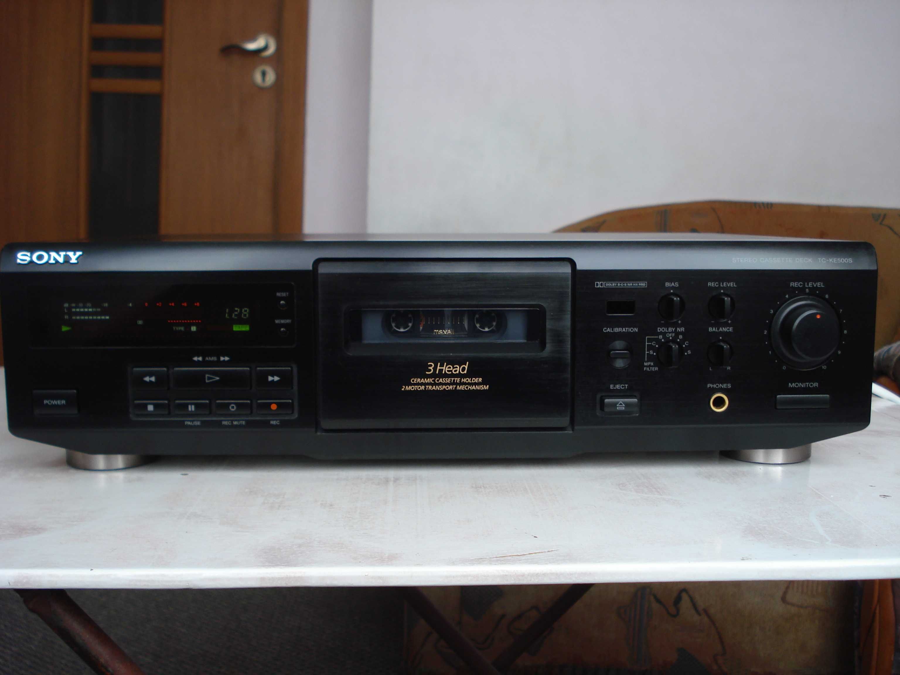 Дека касетна "Sony" TC-KE500S