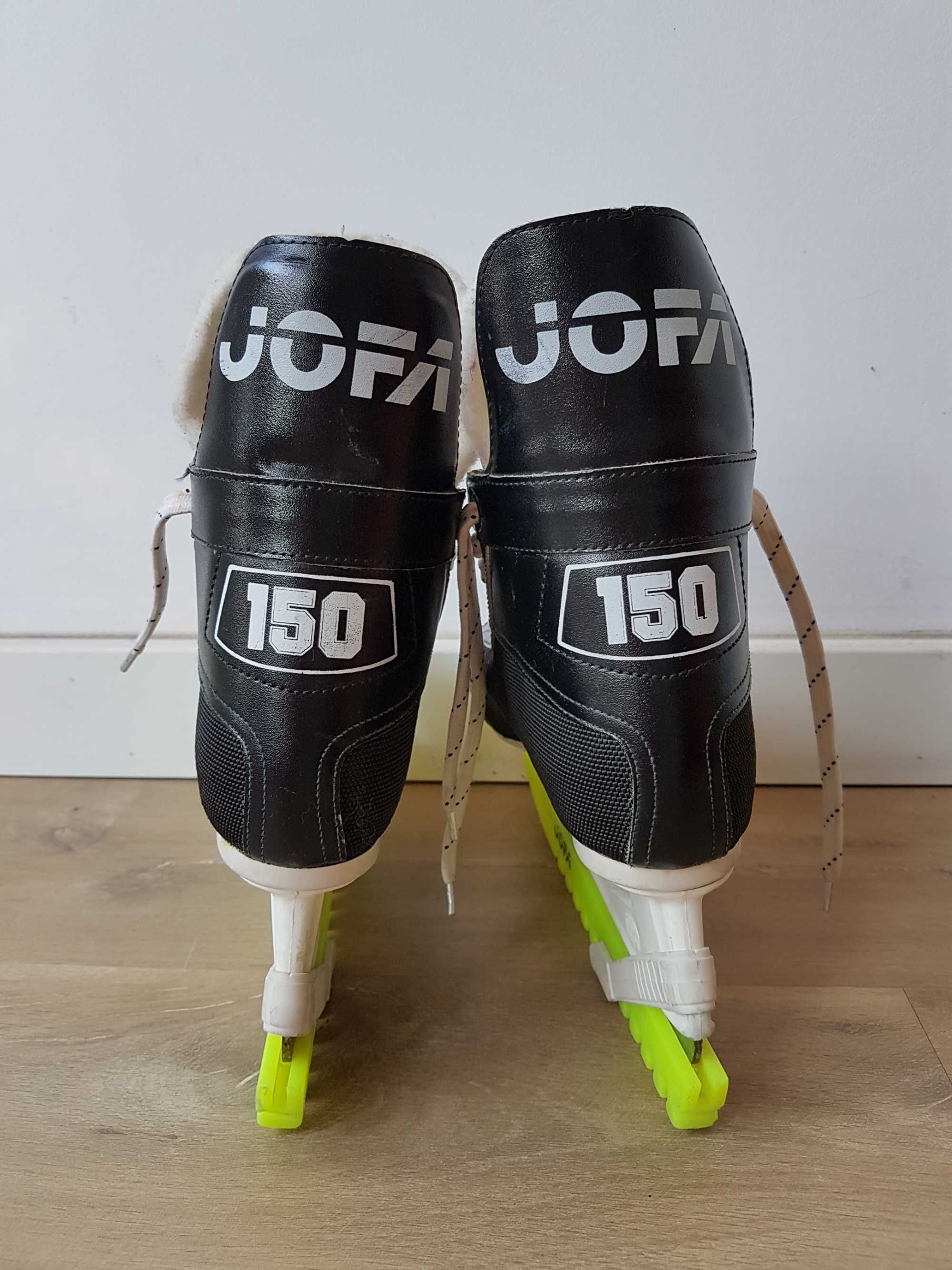 Czarne łyżwy hokejowe skórzane Jofa150 r 35 wkładka 22,5cm ochraniacze