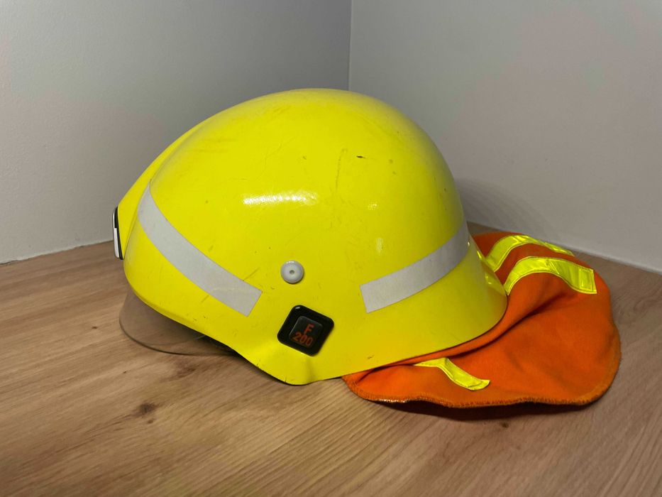 Schuberth F200 – żółty