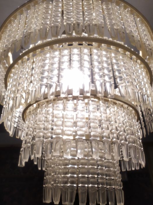 Люстра СССР ,на три лампочки