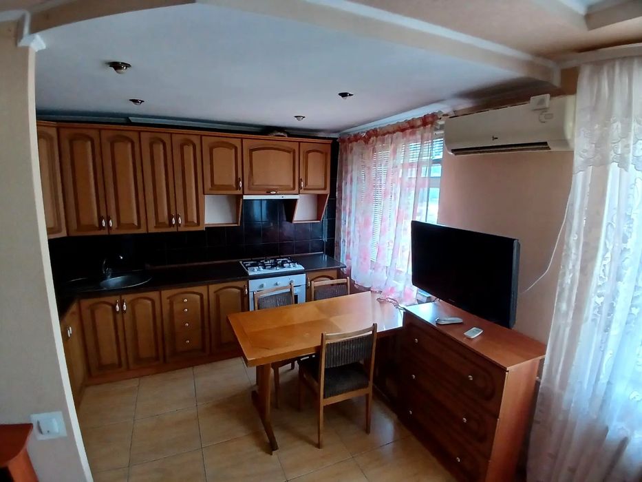 Здам 2-х кімн.кв Зупинка В.Пугачева 10000+світло +вода