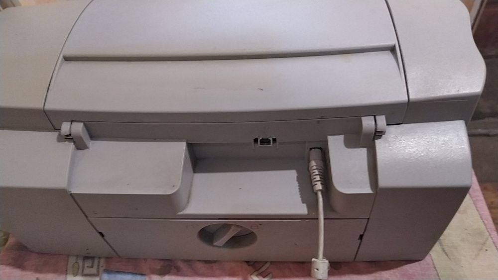 Принтер HP deskjet 845c.не рабочий наверное высохли краски.