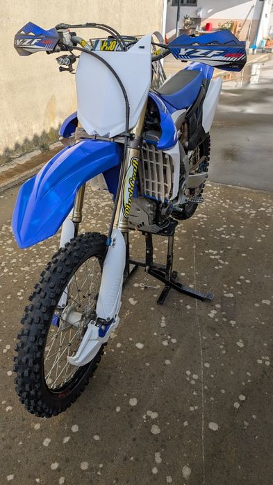Yamaha YZ450F 2012 com extras