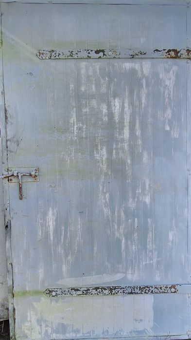 Drzwi z płyty warstwowej wrota grube