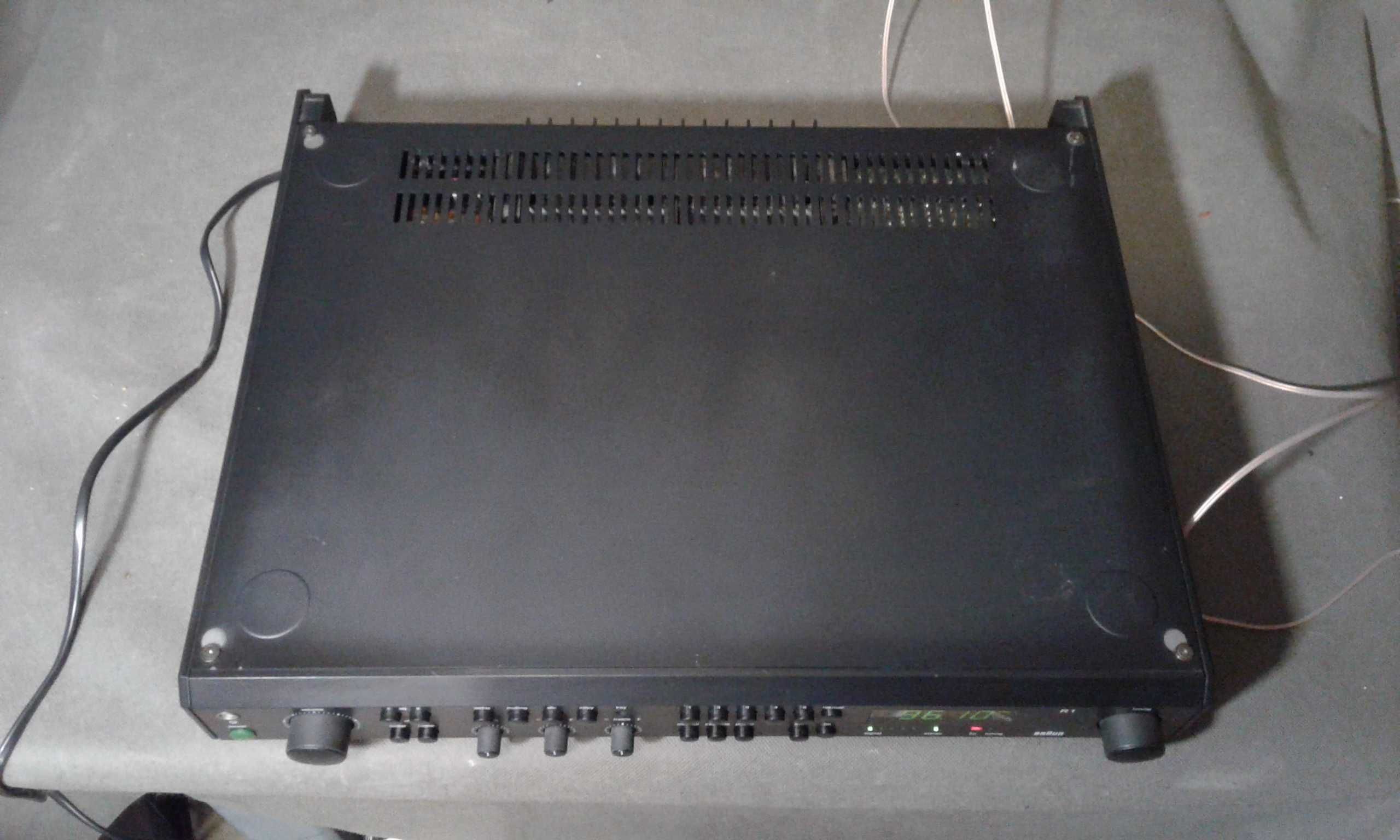 BRAUN R1,amplituner stereo