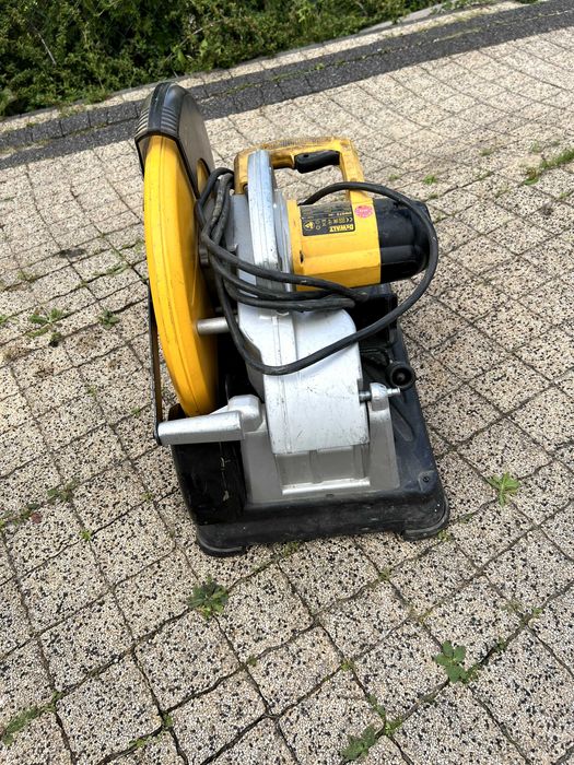 Piła do metalu DeWalt DW872
