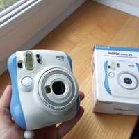 Instax mimi 26 Fujifilm jak na zdjęciu