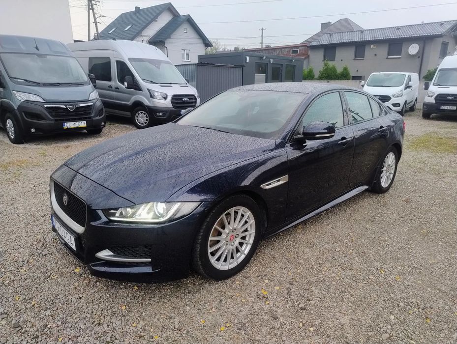 Jaguar XE Serwisowany, prywatnie, bezwypadkowy, pięknie utrzymany