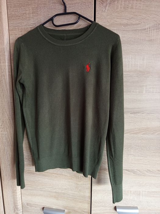 Sweterek wiskoza uniwersalny