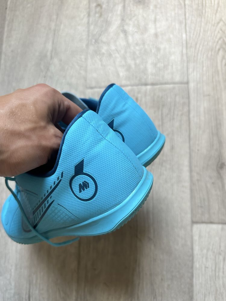 Футзалки Бампи Nike Mercurial 41