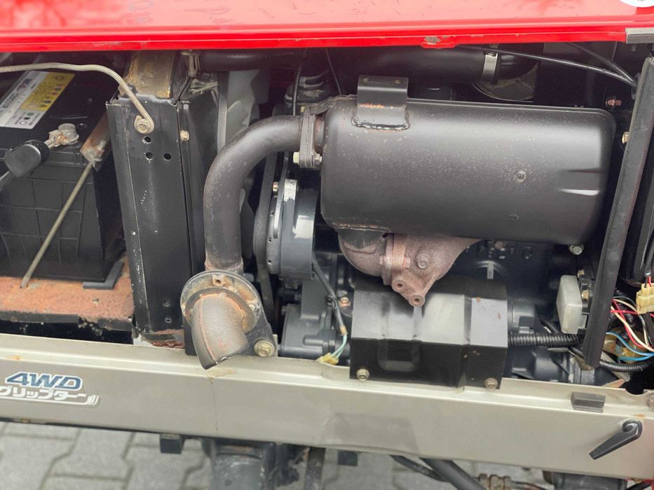 Yanmar F215 Японський Міні-Трактор