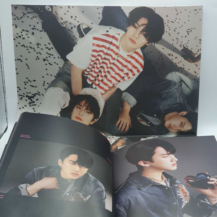 Livro + CD - Stray Kids ‎– Maxident - DISCOGS