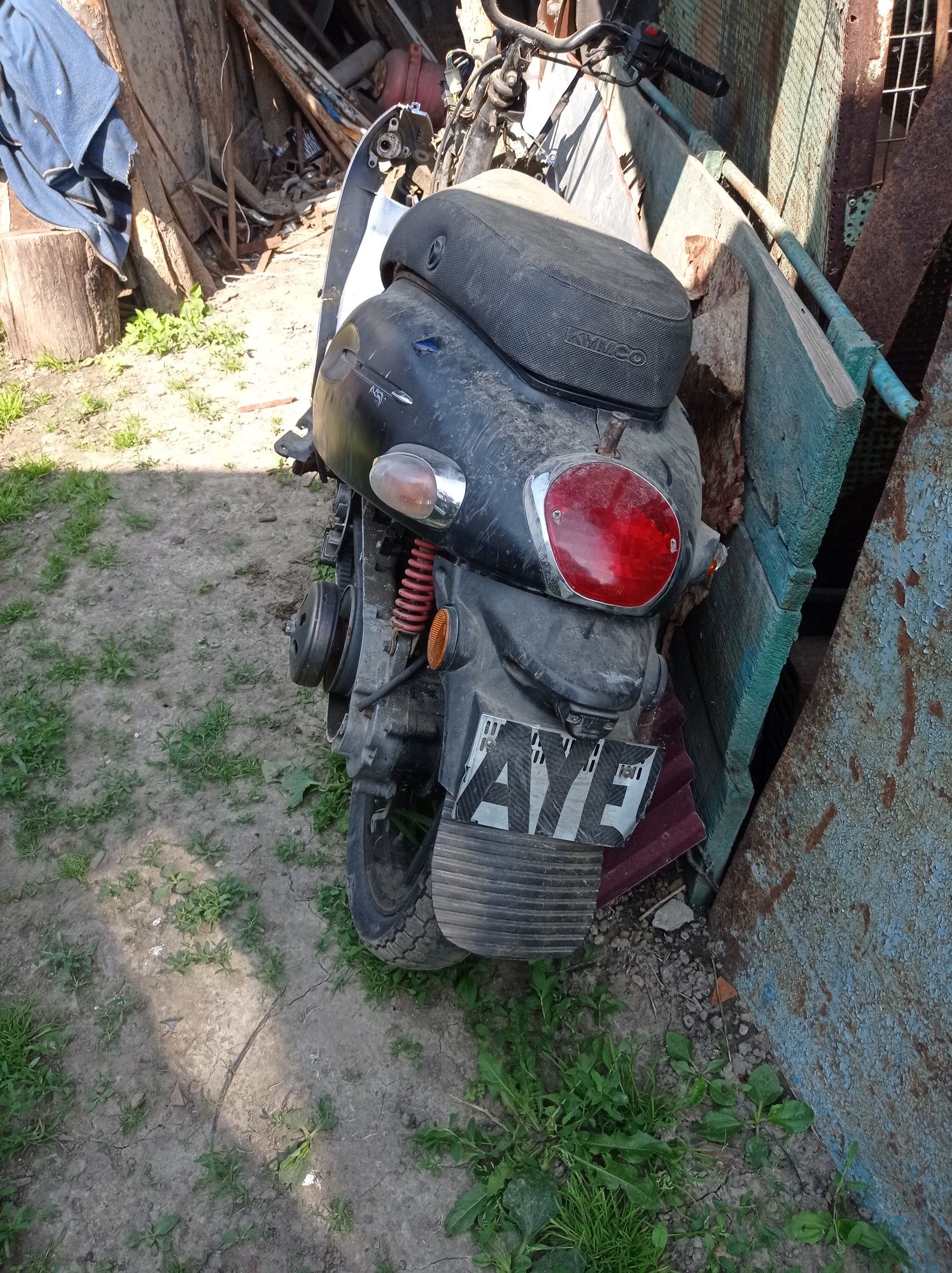 Продам два скутера fada 80, kumco 150