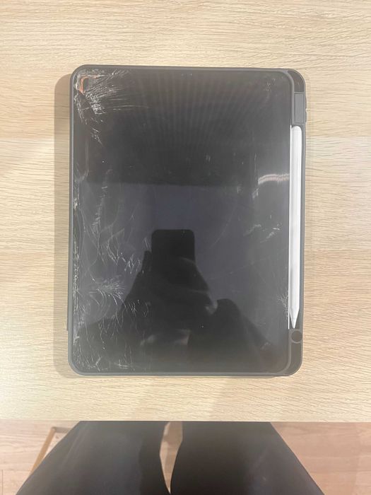 iPad pro 11' (1 GEN) WifI 64 GB USZKODZONY