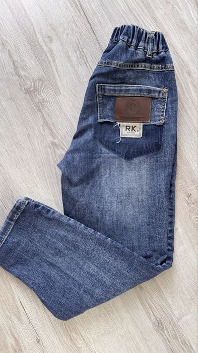 Джинсы широкие р140 синие