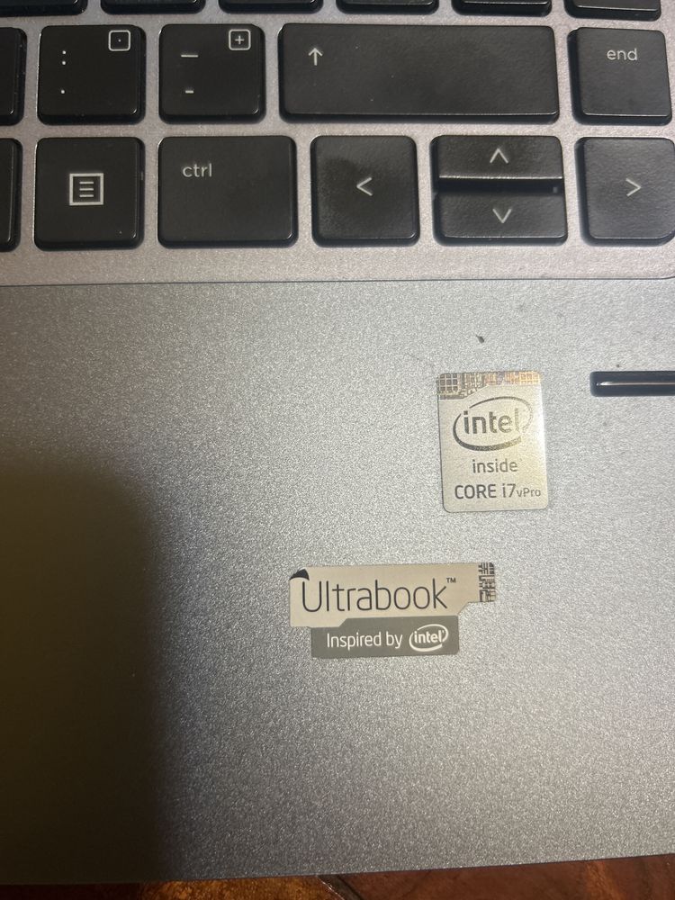 HP EliteBook - Portatil