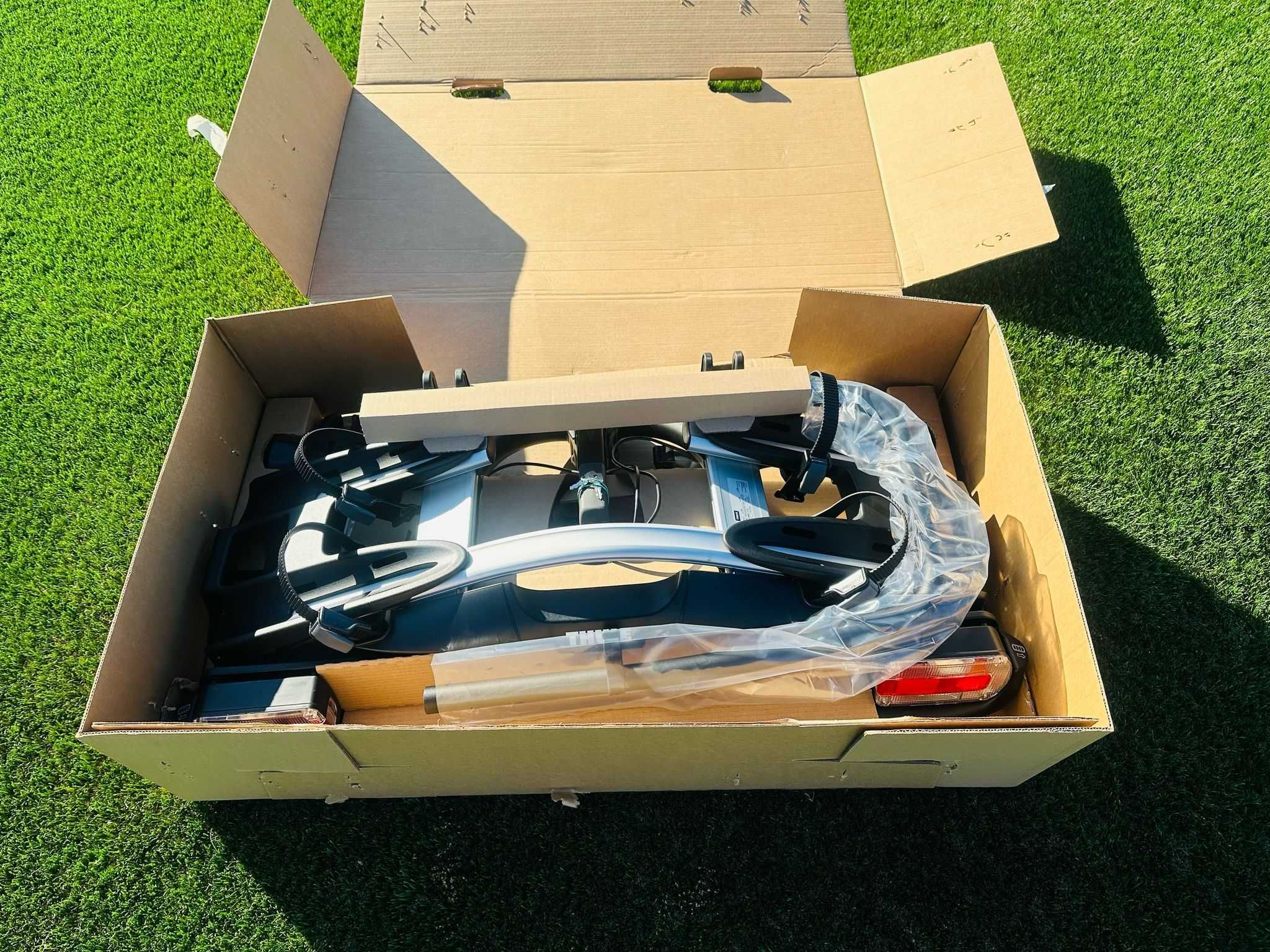 Nowy bagażnik Thule VeloCompact 925 platforma rowerowa na 2 rowery