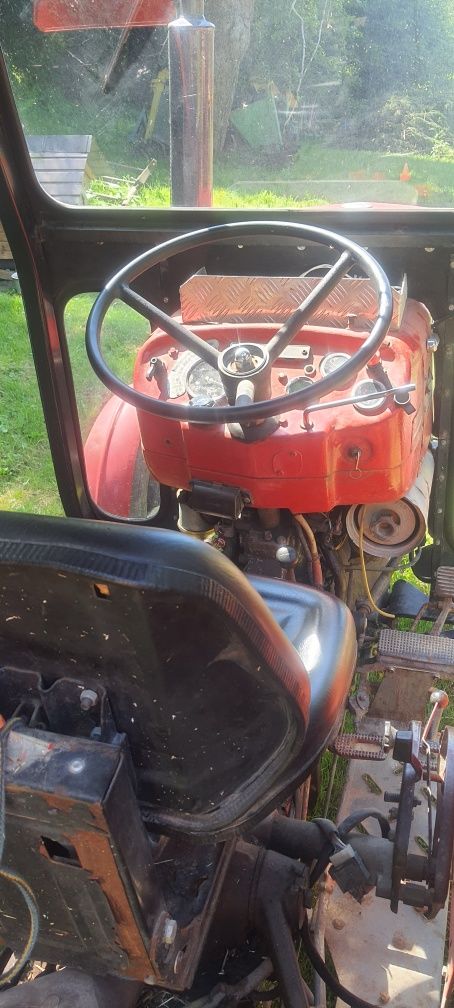 Massey Ferguson MF 235,240